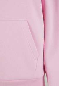 Urban Classics URBAN CLASSICS LADIES FLUFFY HOODY - Sweat à capuche - softpink