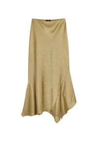 Beżowa satynowa spódnica midi z subtelną teksturą kwiatową i asymetrycznym dołem, zaprezentowana na płasko na białym tle.