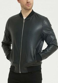 Non sélectionné, noir