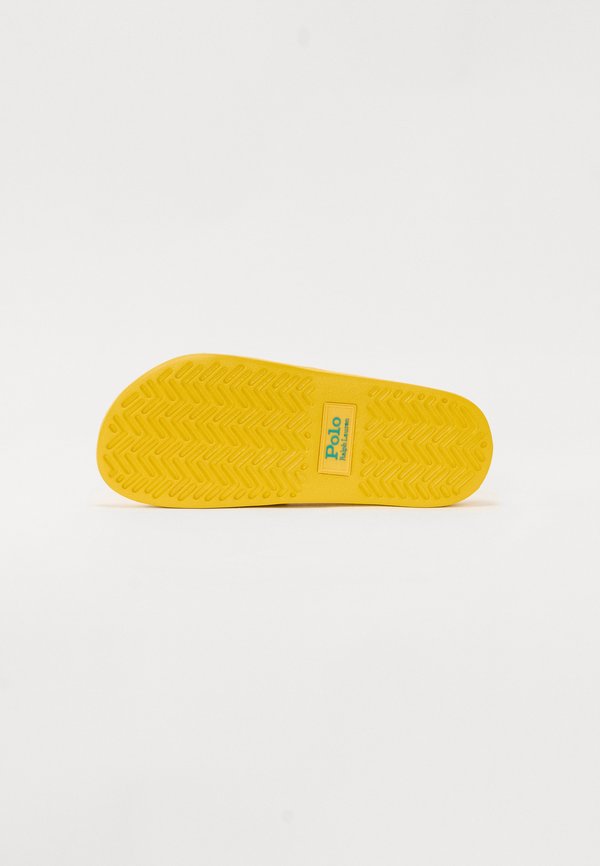 SLIDE SANDALS - Slippers3