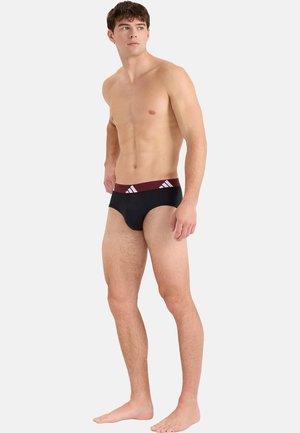 adidas Sportswear, - Figi