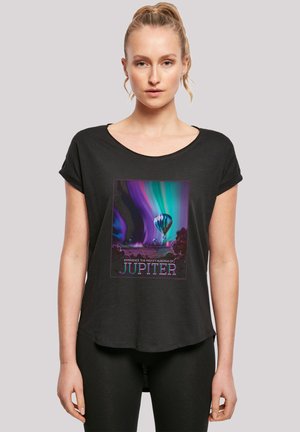 Schwarzes Kurzarm-T-Shirt mit einem bunten Grafikmotiv der Auroren von Jupiter, einem Heißluftballon und dem Text "Erlebe die mächtigen Auroren von JUPITER."