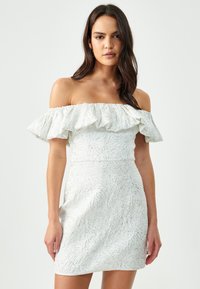BWLDR SASH - Kokteilinė suknelė / vakarėlių suknelė - white jacquard