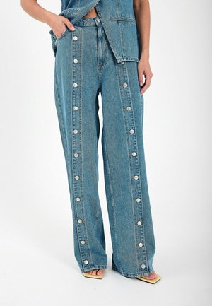 Relaxed fit jeans - medium blue denim