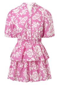Růžové šaty s krátkým rukávem a bílým květinovým vzorem, s véčkovým výstřihem, knoflíkovou přední částí, elastickým pasem a vrstvenou sukní.