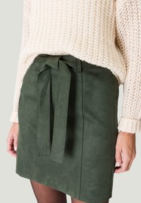 zero Falda acampanada - green