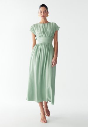 Denné šaty - light sage