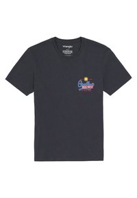 Sötétszürke, pamutból készült póló, élénk színű grafikával, kék, piros és sárga árnyalatokkal, rajta a "Bradley's Big Buy" logó.