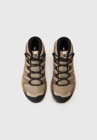 Salomon X ADVENTURE RECON  - Zapatillas de senderismo - desert tan/falcon/tender peach