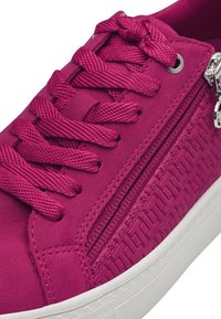 Tamaris Sportcipő - fuxia