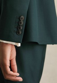 Reiss REGULAR FIT - SINGLE-BREASTED - Bleiseri - green