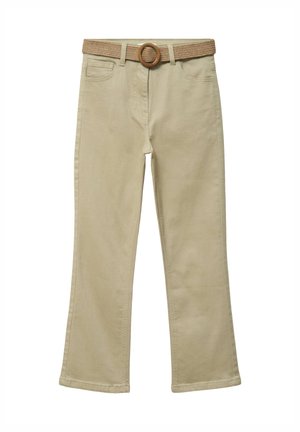 Beiget suoralahkeiset housut, joissa on etutaskut ja pyöreällä soljella varustettu kudottu vyö, esitettynä tasaisesti valkoisella taustalla.