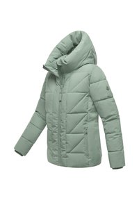 Puchowa kurtka w jasnozielonym kolorze, z wysokim kołnierzem i diagonalnym pikowaniem. Zamek błyskawiczny z przodu oraz boczne kieszenie z gładkiego materiału.