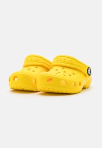 Crocs CLASSIC UNISEX - Μιουλ - lemon