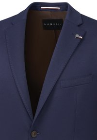 Navyblauer Blazer mit Reverskragen, einreihigem Knopfverschluss und Brusttasche. Glatter Stoff mit minimaler Nahtverarbeitung und brauner Innenauskleidung.