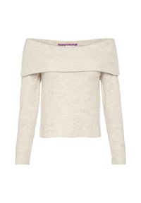 Off-shoulder crèmekleurige gebreide trui met lange mouwen, getextureerde ribbels, wijde halslijn en een cropped zoom. Label leest "PLEZIER IS WAAR JIJ BENT."