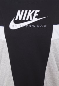 Nike Sportswear Sweatshirt - black