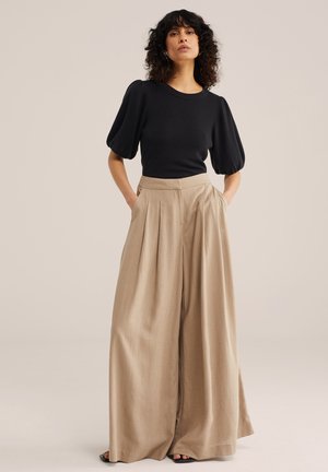 WE Fashion, WE STUDIO - Basic póló - black