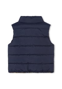 Gilet matelassé bleu marine avec un col haut, un motif à carreaux horizontal et un design sans manches. Texture lisse et sans quincaillerie visible.