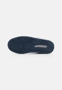 Jordan SPIZIKE UNISEX - Tenisice - white/obsidian/pure platinum