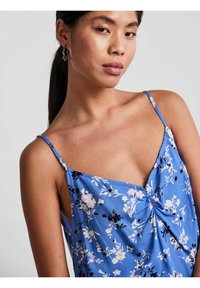 Pieces robe Pcnya Slip Button Dress BF BC - La Palette à Tabo et Tsuko