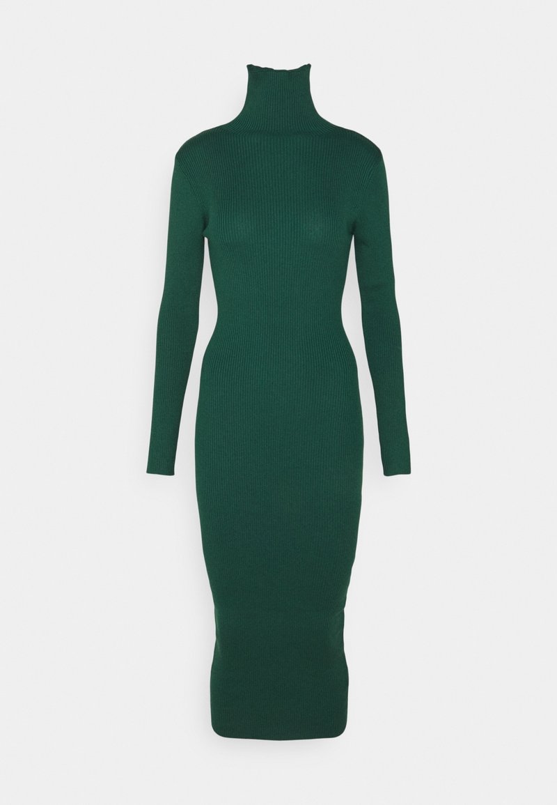 Robe midi en maille côtelée vert foncé avec manches longues et col roulé ajusté.