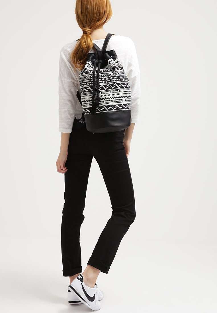 Even&Odd by Zalando Sac à main - black