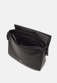 Valentino Bags EFEO czarny