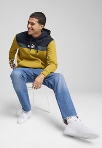 Puma POWER  - Felpa con cappuccio - golden fog