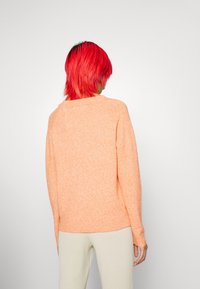Vero Moda Stickad tröja - orange