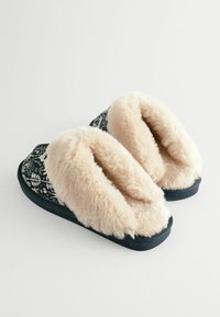 Next Lahtised kingad - navy woodland