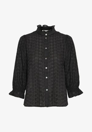 Zwarte blouse met een hoge gerimpelde kraag, driekwart sp puffmouwen en knoopsluiting. Bevat textuurstof met bloemmotieven.