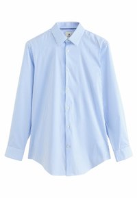Chemise à manches longues rayée bleu clair avec un col, fermeture à boutons à l'avant et ourlet arrondi. Le tissu a une texture lisse.