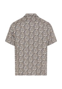 Chemise à manches courtes avec un motif dense de feuilles tropicales noires et beiges, vue de dos sur un fond blanc.