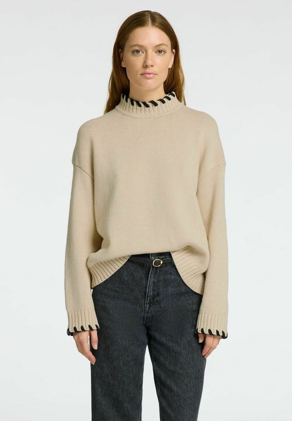 MIT HOHEM KRAGEN LANGARM - Strickpullover - birch