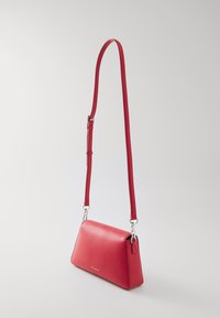 KARL LAGERFELD IKON SOFT - Cross body bag - klassic red