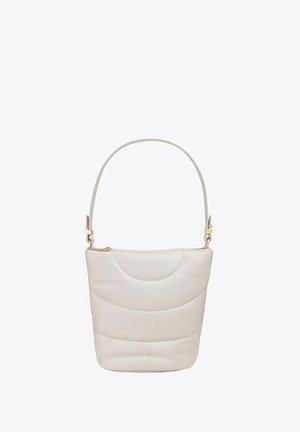 Hellgraue Leder-Einkaufstasche mit einem geschwungenen, gesteppten Design, goldfarbenen Beschlägen und einem einzigen verstellbaren Schultergurt.