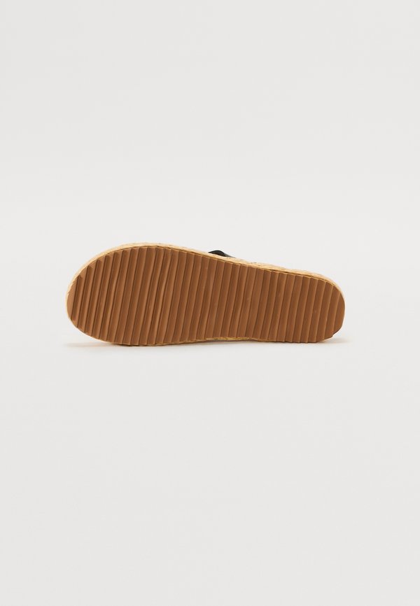 CARMEN - T-bar sandals2