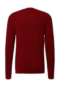 Roter Strickpullover mit langen Ärmeln, rundem Ausschnitt und strukturiertem Muster. Die Rückseite zeigt ein einheitliches Strickmuster und eine strukturierte Passform.
