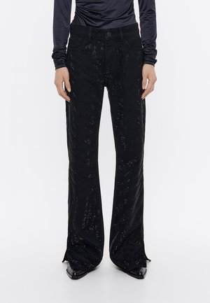 STRAIGHT CROPPED  - Pantalones - black
