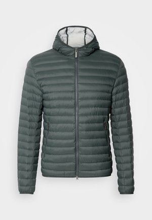 Padded jacket in dark green with a fitted hood, front zip closure, and two side pockets. Smooth texture with horizontal quilting pattern.