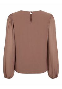 Blusa marrone a maniche lunghe realizzata in tessuto leggero, presenta una chiusura a oblò sul retro e dettagli arricciati sulle maniche.