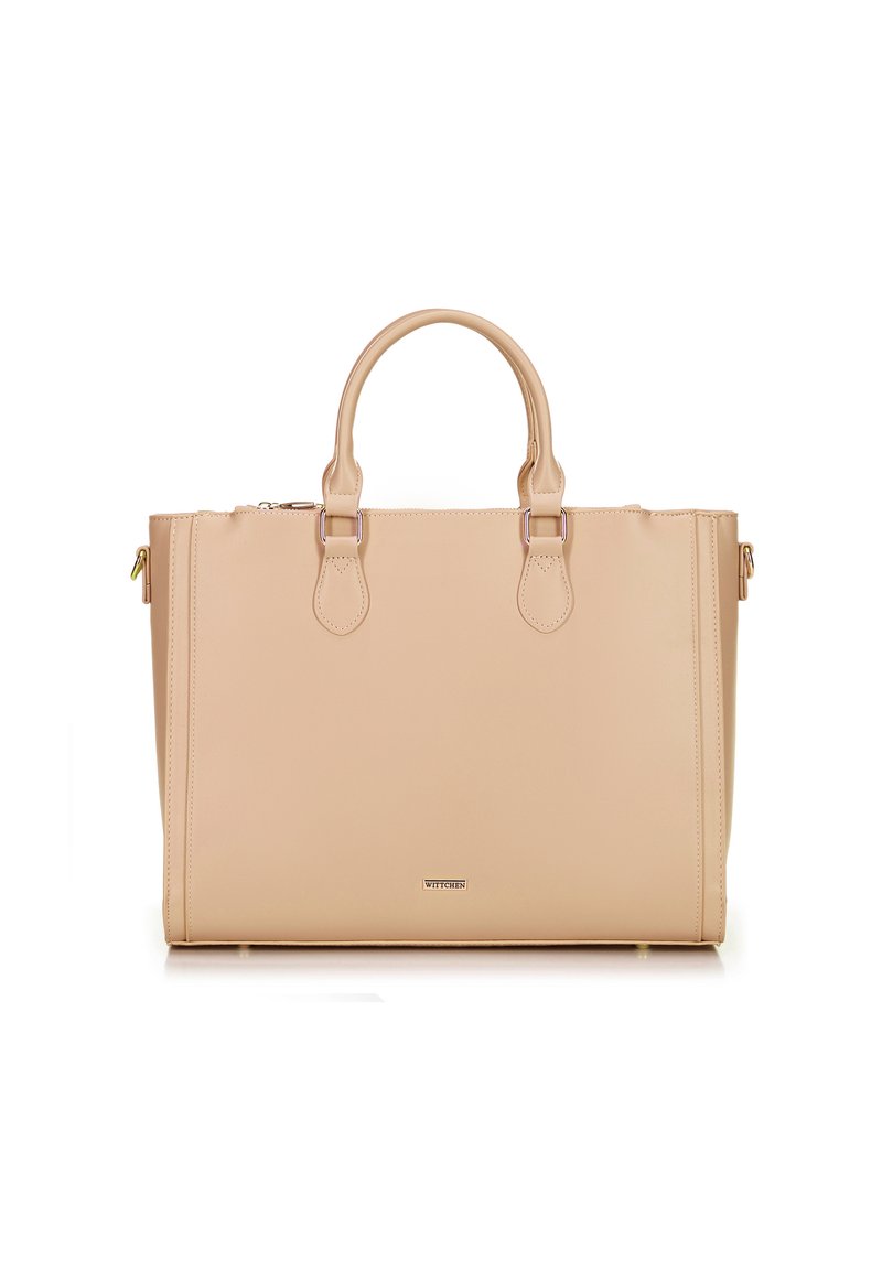 Beige synthetische handtas met dubbele handvaten, gouden hardware en een ritssluiting. Heeft gestikte accenten en een rechthoekige vorm.