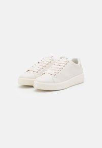 Tamaris Sneakers - white