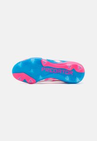 adidas Performance PREDATOR ELITE FG UNISEX - Nogometne kopačke za čvrstu podlogu - footwear white/solar blue/solar pink