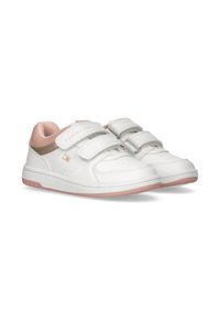 Sneakers bianchi con dettagli rosa, realizzati in pelle liscia, dotati di due cinturini in Velcro, punta perforata e suola in gomma testurizzata.