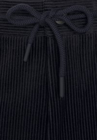 Selected Homme SLHSLIMTAPERED NORWICH PANTS - Calças - deep well