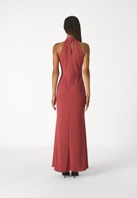 WAL G. ABBY HALTER NECK MAXI - Kokteiļkleita/ballīšu kleita - dark mauve pink