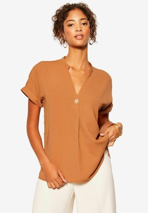 Friends Like These V NECK ROLL SLEEVE BUTTON - Bluse - burnt orange denim