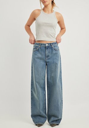 WEITE  MIT TIEFER TAILLE - Kavbojke na trapez - vintage blue